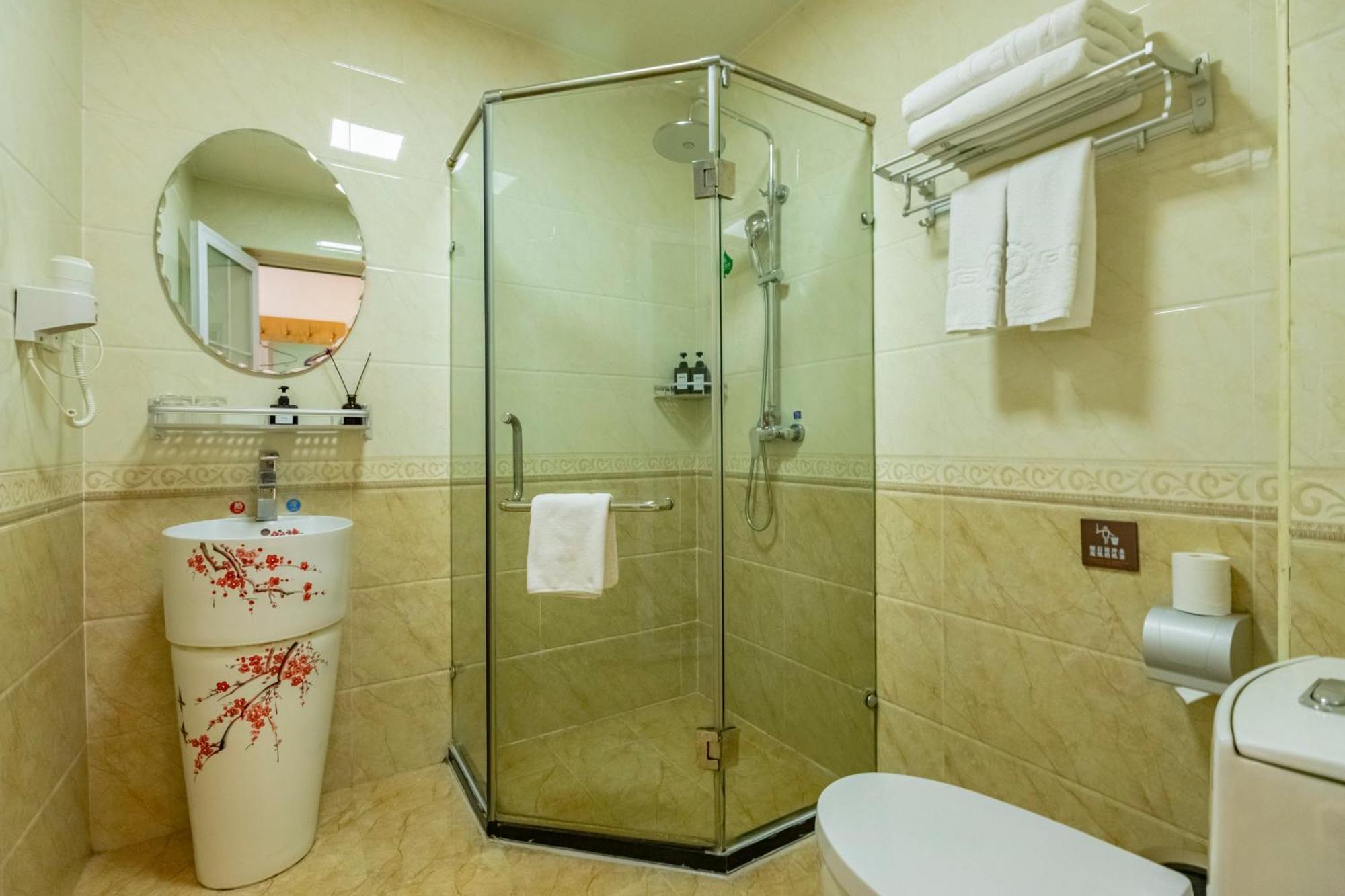 Happy Dragon City Center Alley Hotel -In The City Center With Big Window&Heater, Ticket Service&Free Coffee&Food Recommendation,Near Tian Anmen Forbiddencity,Easy To Get Traditional Walking Area&Shichahai Peking Exterior foto